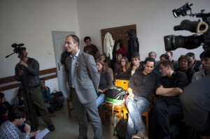 A székházfoglalók pere