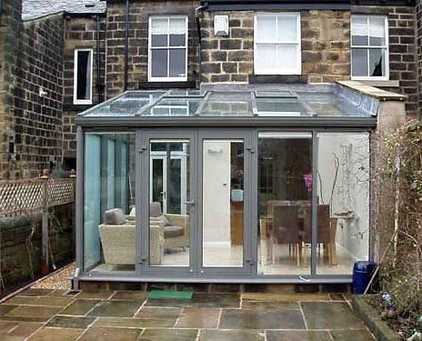 Polikarbonát télikert megoldások a Caribi Télikert Kft-től